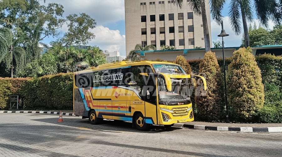 Sewa Bus Pariwisata Jakarta–Menteng untuk Libur Sekolah