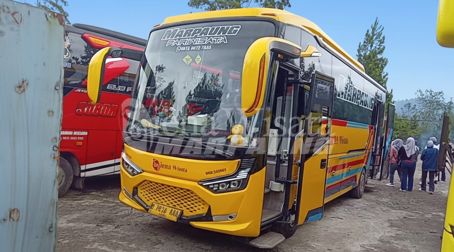Sewa Bus Pariwisata Marpaung: Jakarta – Tangkuban Perahu, Perfect Choice untuk Liburan Rombongan